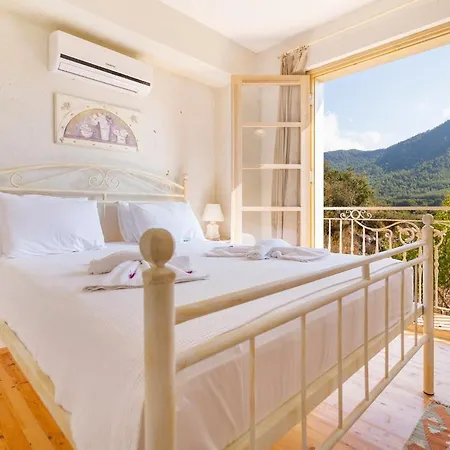 Sleeps 6 With Pool Air Con And Wifi Villa *